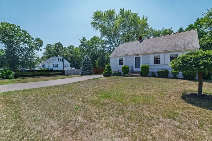 258 Mansfield Ave, Norton, MA 02766 - #3