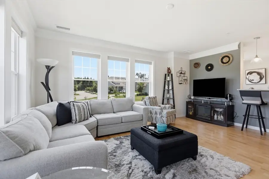 6 Overlook Dr #204, Andover, MA 01810 - #3