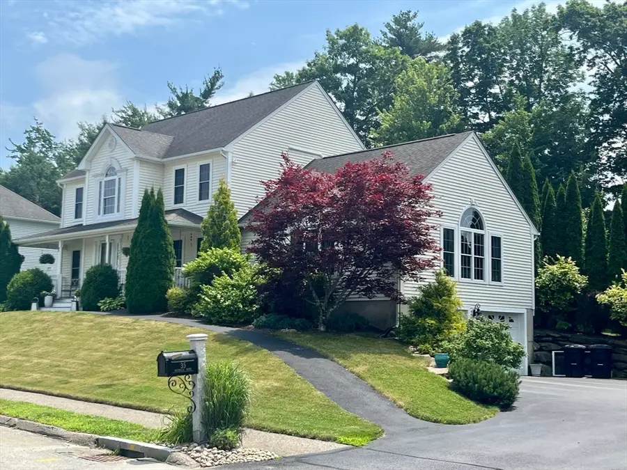 35 Brunelle Dr, Rutland, MA 01543 - #2