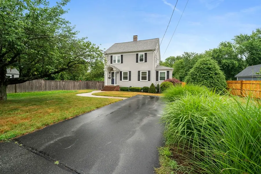 310 W Main St, Avon, MA 02322 - #2