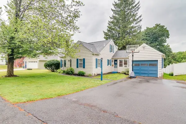 1 Riverview Dr, Dalton, MA 01226