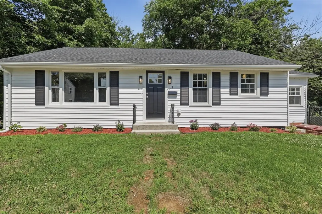 11 Dale Street, Spencer, MA 01562 - #1