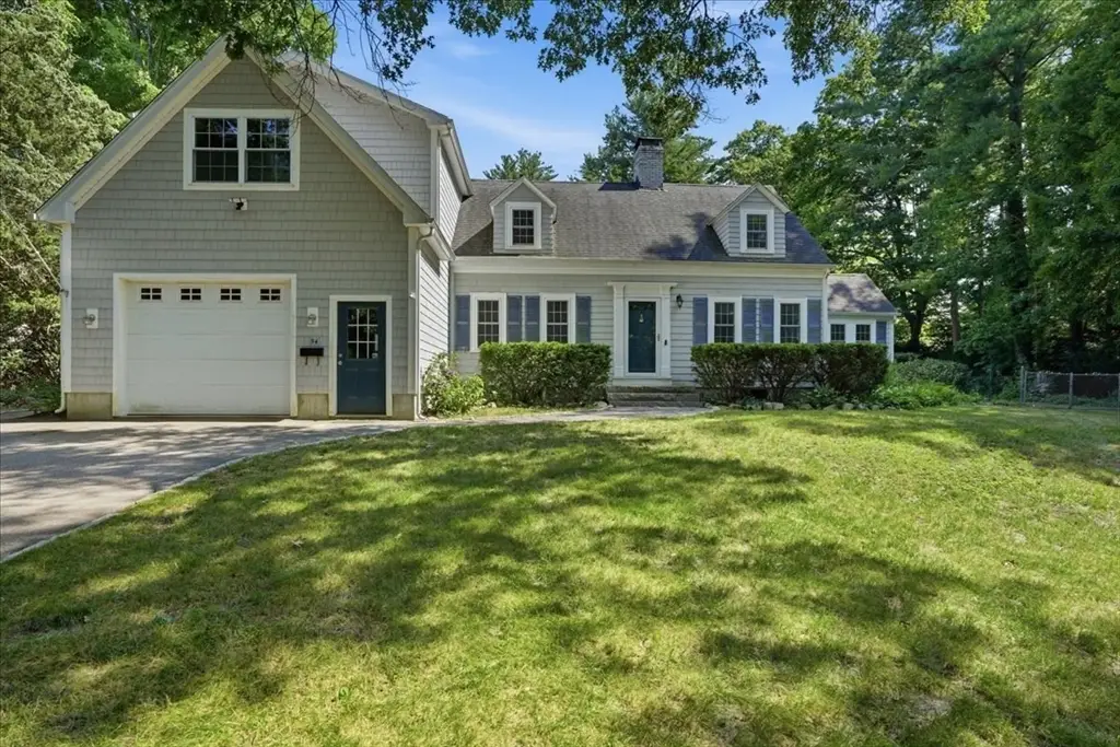94 High St, Hingham, MA 02043 - #1