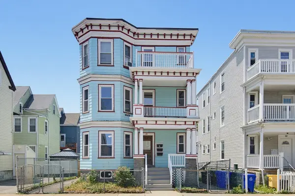 23 Santuit St, Boston, MA 02124