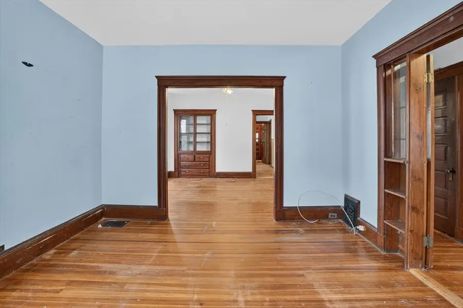68 Raymond Ave, Somerville, MA 02144 - #3