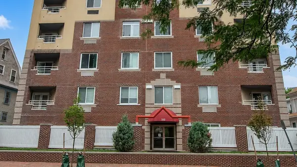 332 Franklin St Unit 501 #501, Cambridge, MA 02139