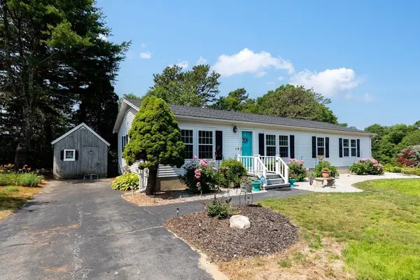 33 Headlands Drive, Plymouth, MA 02360