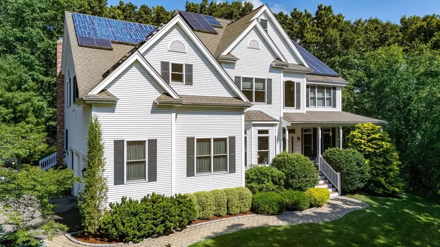 22 Rhodes Dr, Wrentham, MA 02093 - #2