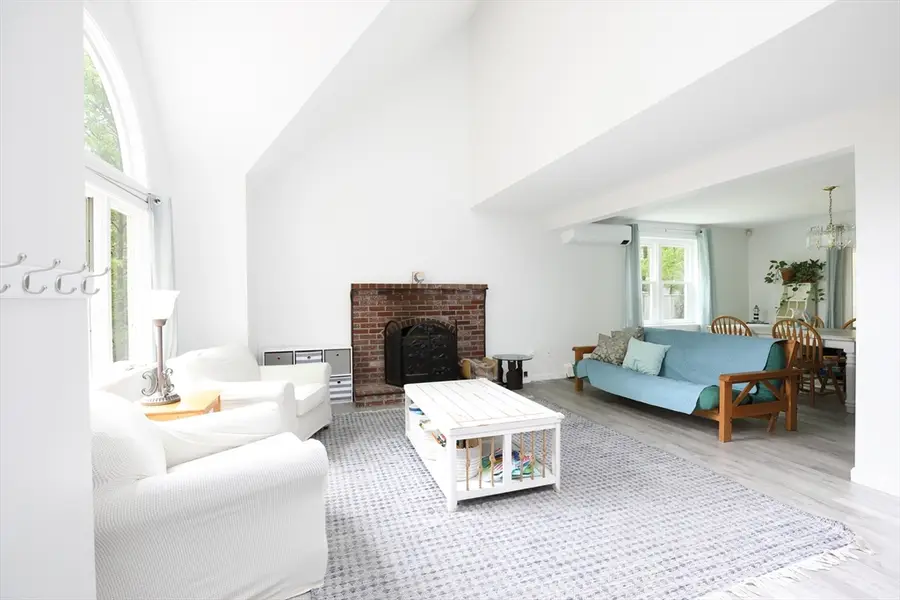 95 Rockville Ave, Falmouth, MA 02536 - #3