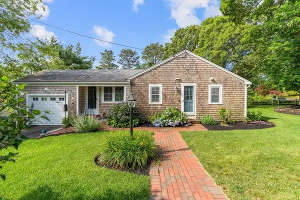 864 West Yarmouth Road, Yarmouth, MA 02675