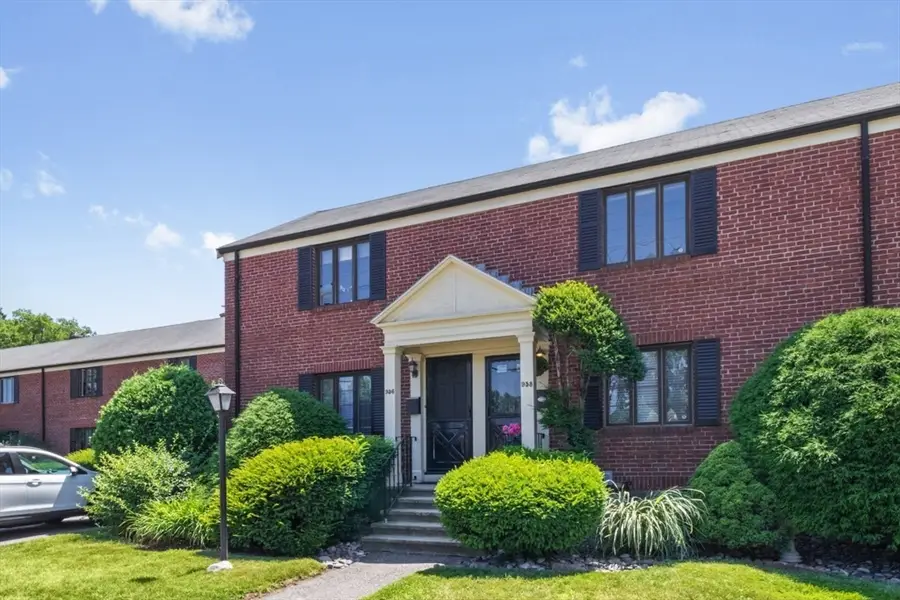 958 Belmont St #958, Watertown, MA 02472 - #2