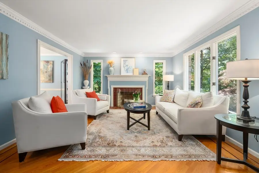 8 Gaslight Lane, Framingham, MA 01702 - #3