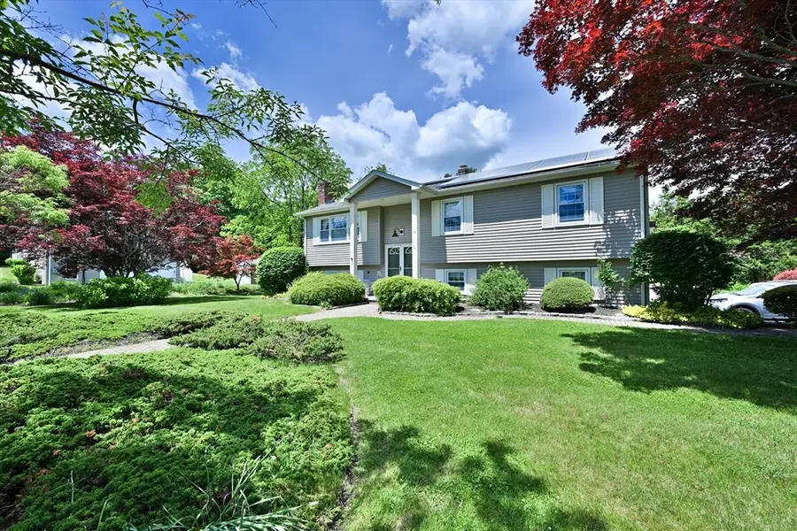 19 Sawmill Road, Dudley, MA 01571 - #3