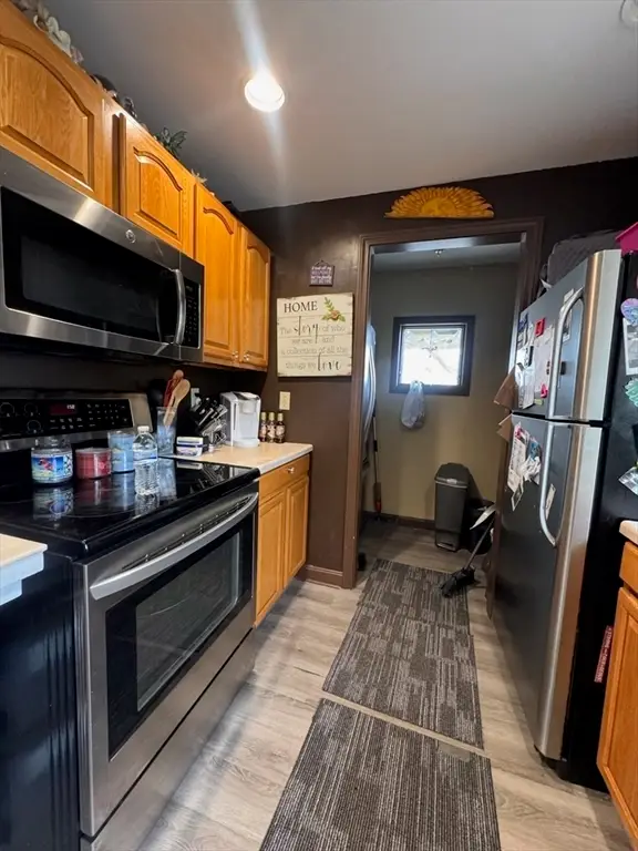 215 Winthrop St, Taunton, MA 02780 - #3