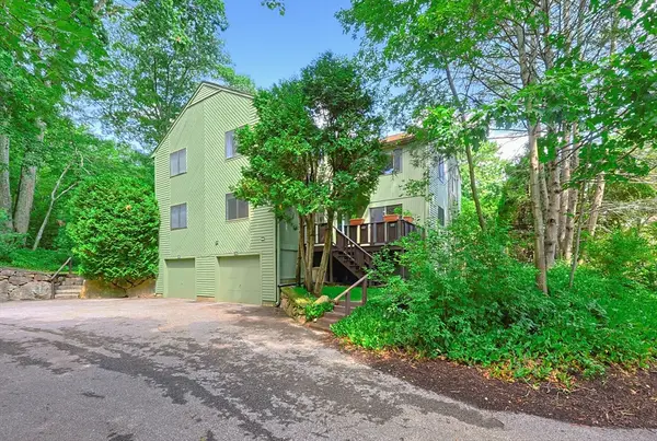 125 Leland Farm Rd. #125, Ashland, MA 01721