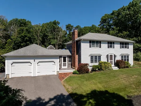 31 Cooke Road, Plymouth, MA 02360