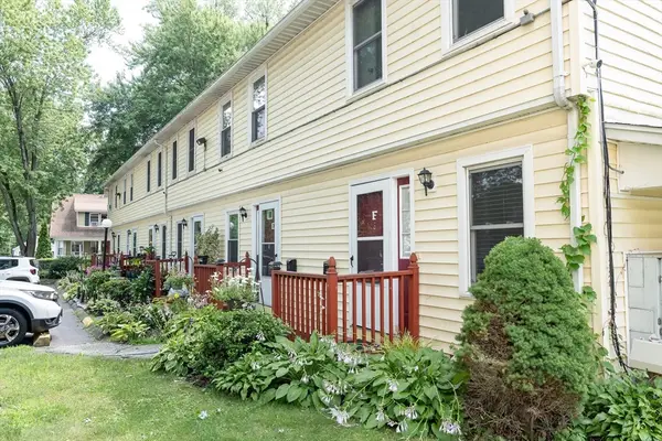 30 Clayton Street #F, Springfield, MA 01107