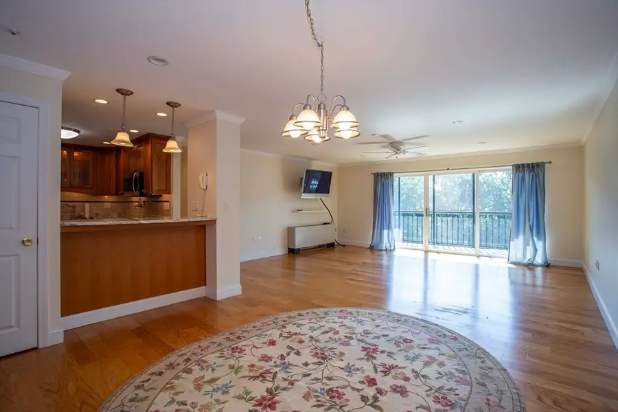 2 Summitt Dr. #41, Reading, MA 01867 - #2