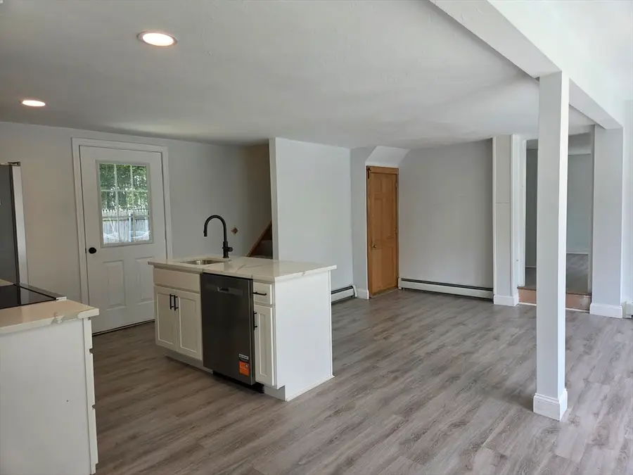 15 Dublin Street, Gardner, MA 01440 - #3