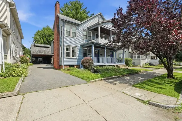 17-19 Howes St, Springfield, MA 01118