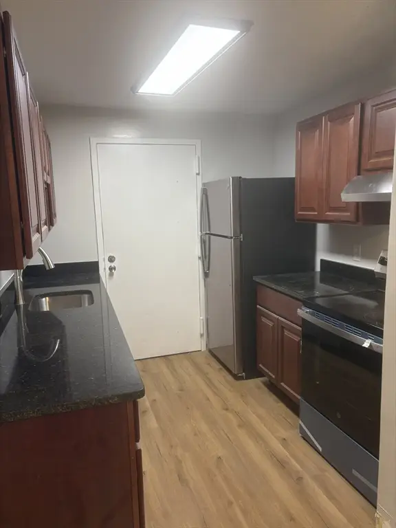 27 Village Rock Lane #20, Natick, MA 01760 - #2