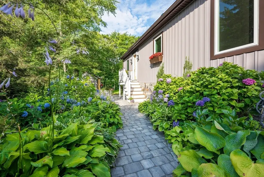 104 Fir St, Fairhaven, MA 02719 - #2