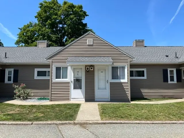 180 Applewood Dr #180, Chicopee, MA 01022 - #1