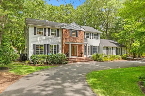 1 Partridge Hill, Sharon, MA 02067