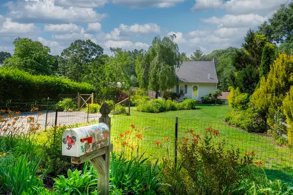 39 Leland Rd, Norfolk, MA 02056