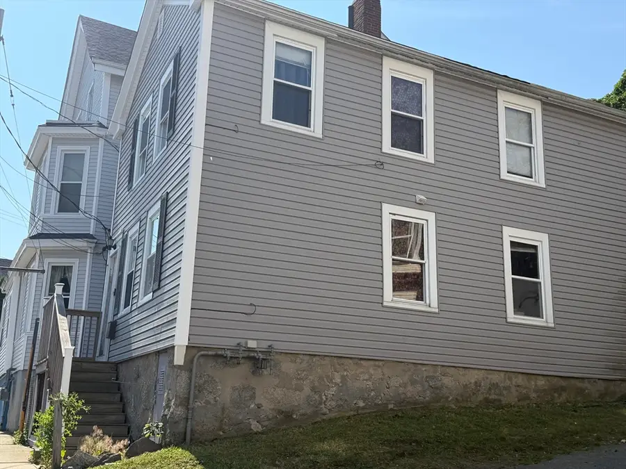 149 Franklin St, Fall River, MA 02720 - #2