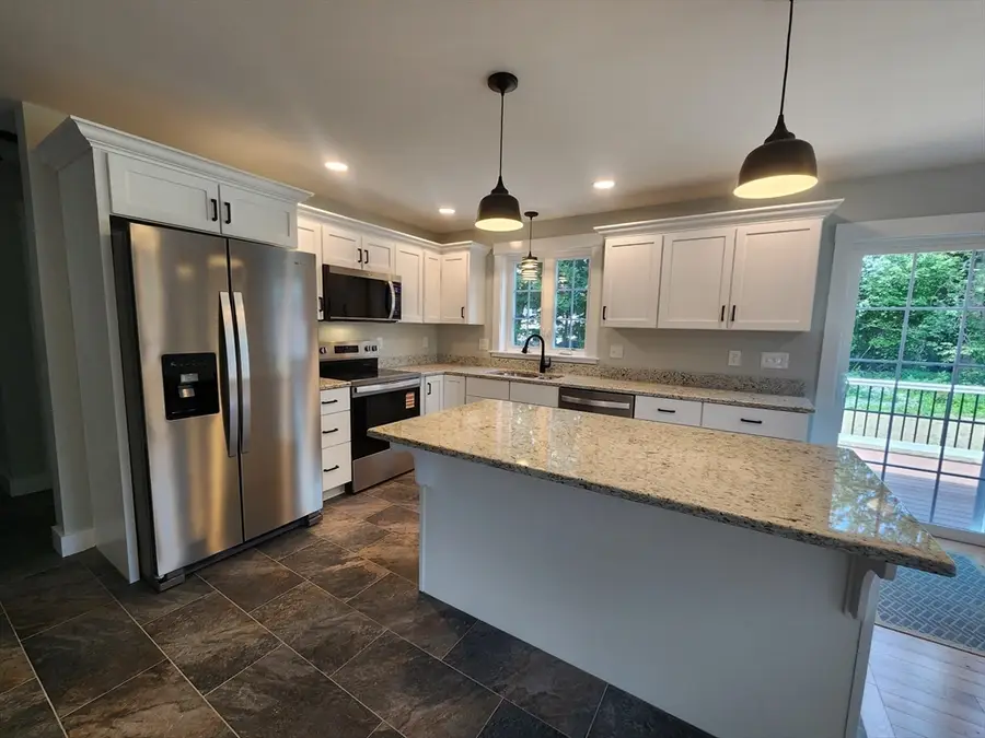 7 Stephanie Dr, Gardner, MA 01440 - #3
