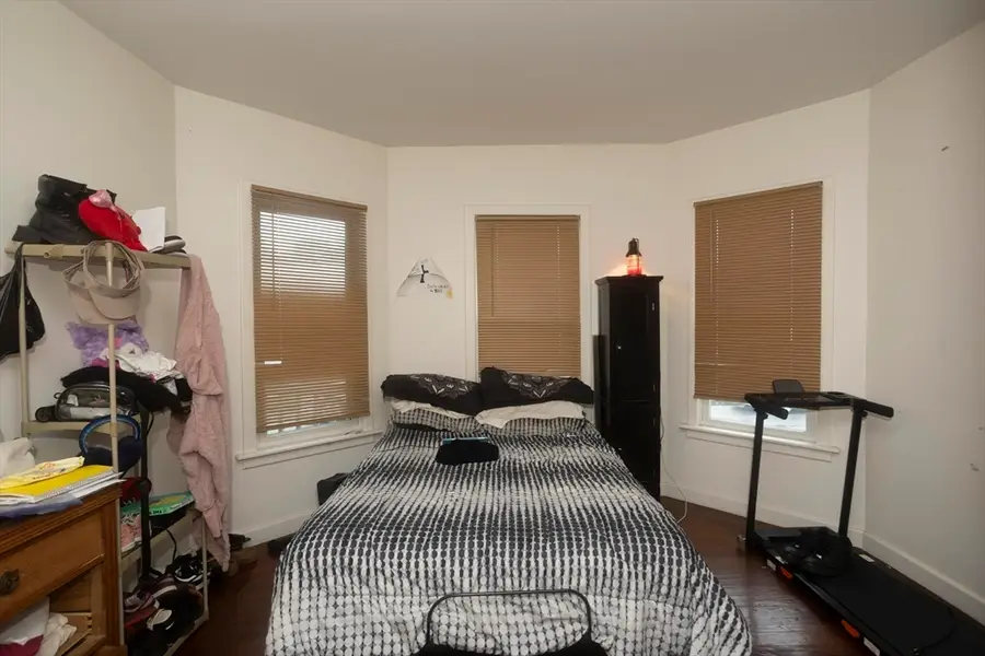 10 Monroe St, Springfield, MA 01109 - #3