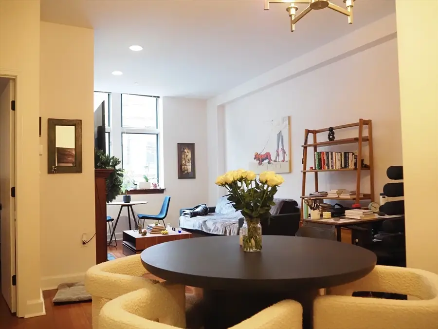 2 Clarendon Street #24, Boston, MA 02116 - #2