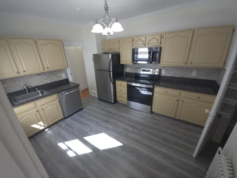 70 Leonard St #70, Dedham, MA 02026 - #3