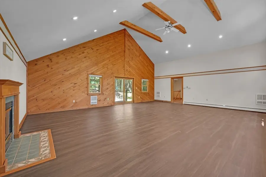 6 Laurelwood Dr, North Oxford, MA 01537 - #2