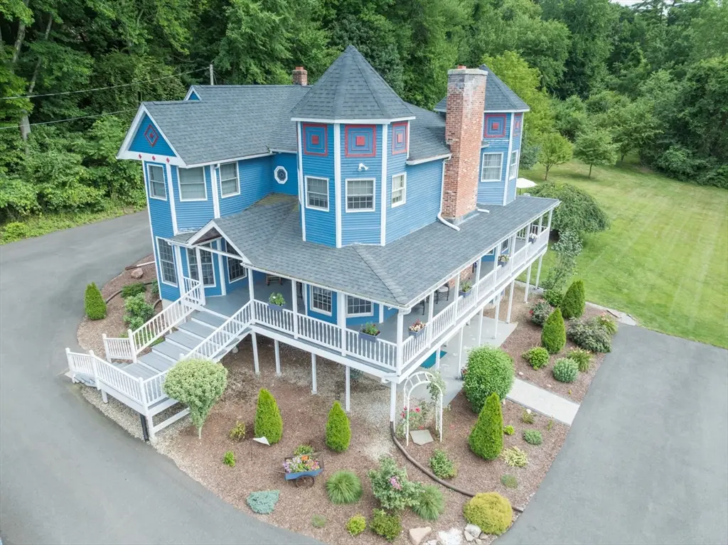41 Carvill Ave, East Longmeadow, MA 01028 - #1