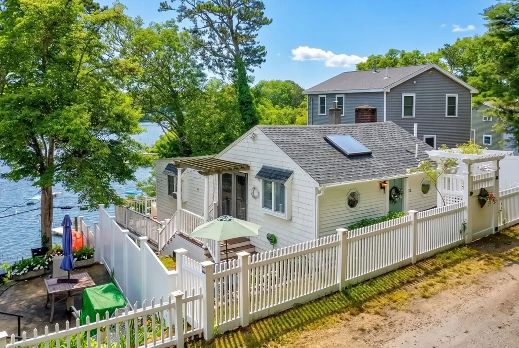 21 Hillside Rd, Plymouth, MA 02360 - #1