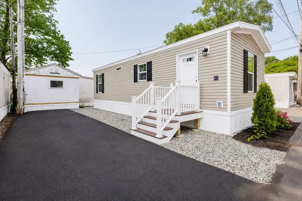 1346 Newport Ave #B5, Attleboro, MA 02703 - #1
