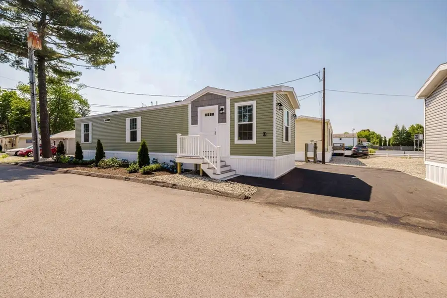 1346 Newport Ave #A3, Attleboro, MA 02703 - #2