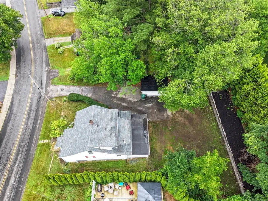 83 Rolf Ave, Chicopee, MA 01020 - #2