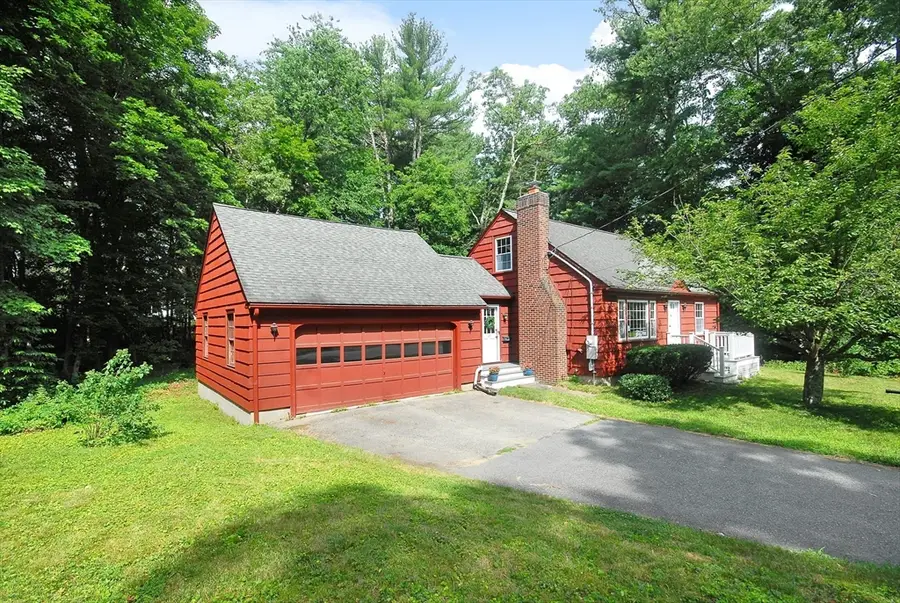 25 Rivermeadow Dr, Chelmsford, MA 01824 - #2