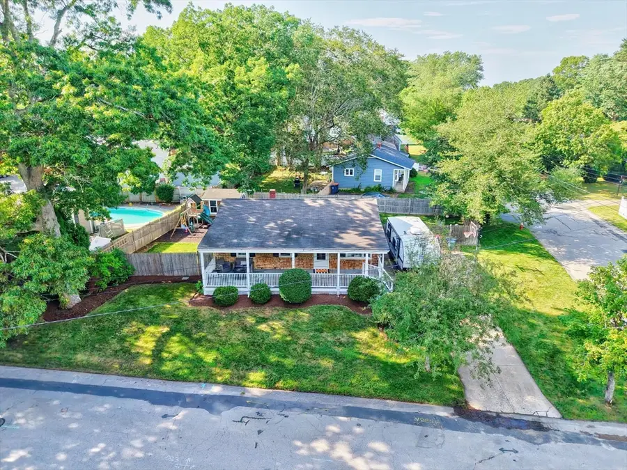 403 Valley Rd, New Bedford, MA 02745 - #3