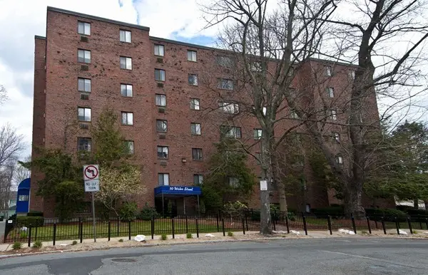 50 Water St #17, Medford, MA 02155 - #1