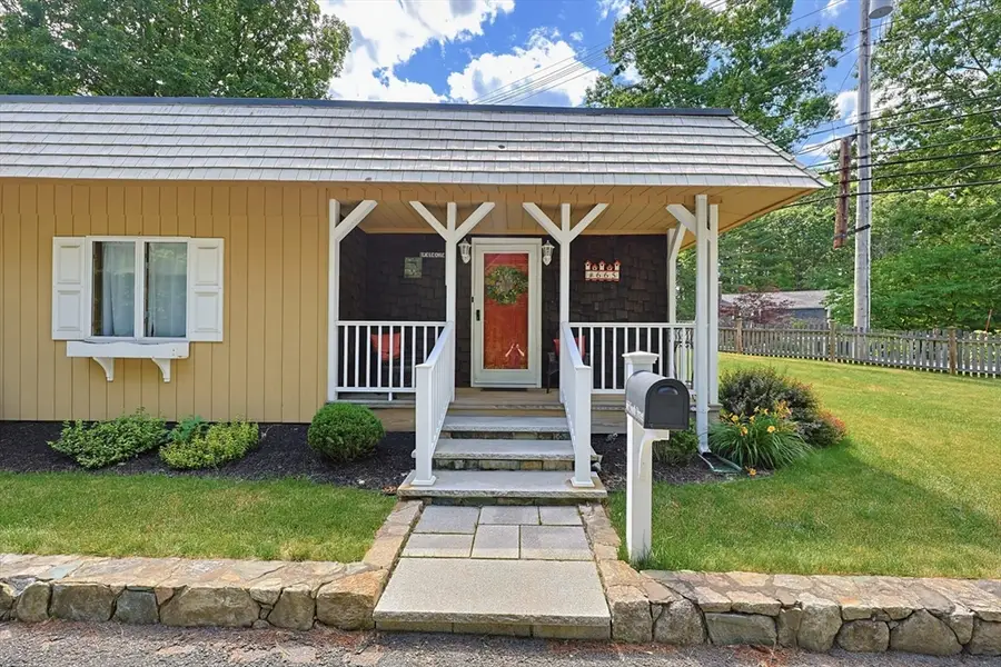 665 South St, Walpole, MA 02081 - #3