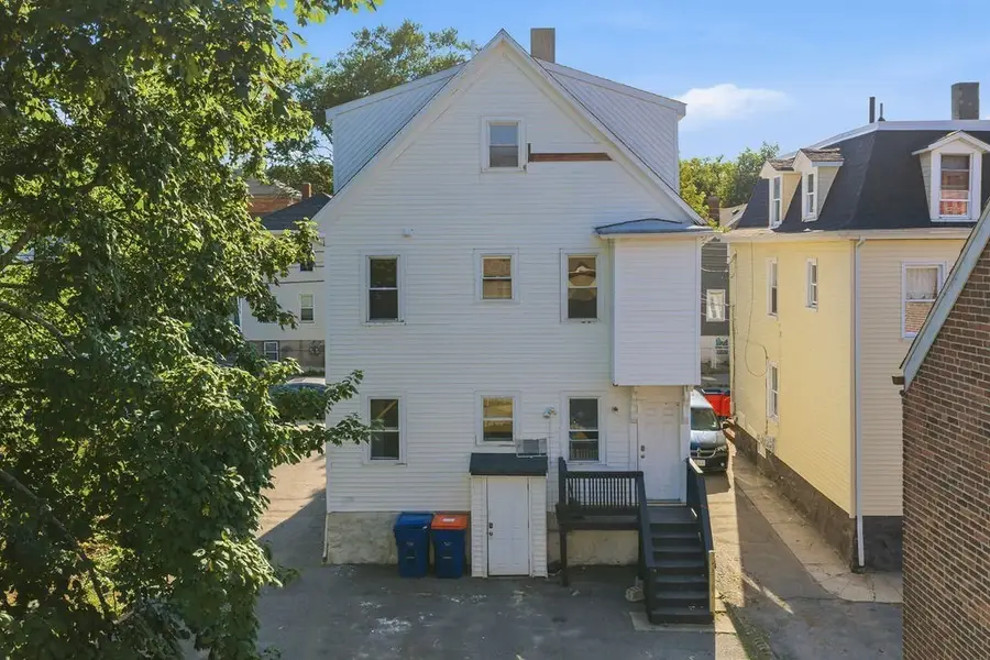 1272 Pleasant St, New Bedford, MA 02740 - #2