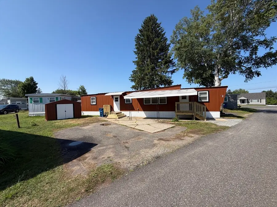350 West Street #27, Ludlow, MA 01056 - #2