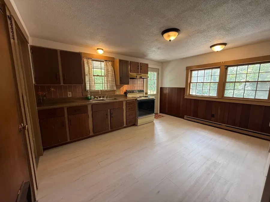 97 W Main St, Orange, MA 01364 - #2