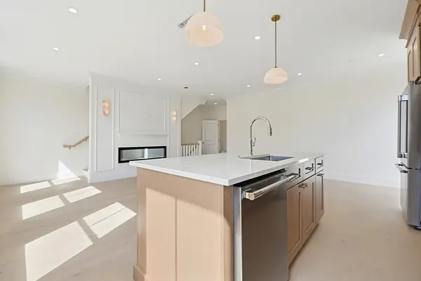 257RB Market Street #B, Boston, MA 02135