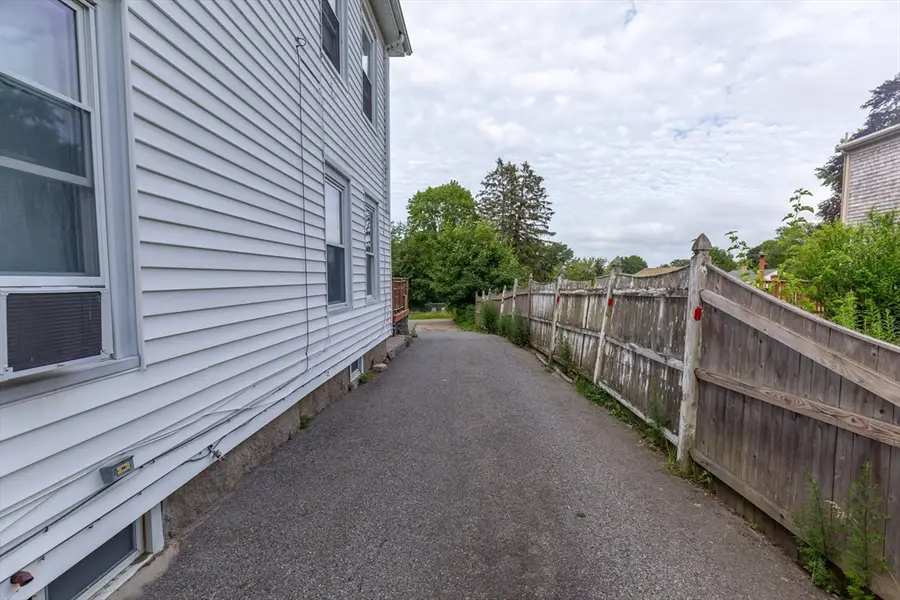 211 Court St, Plymouth, MA 02360 - #2