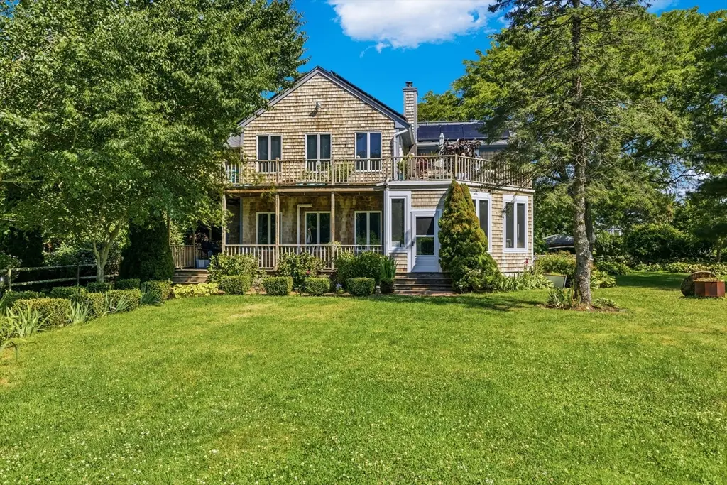 476 Sconticut Neck Rd, Fairhaven, MA 02719 - #1